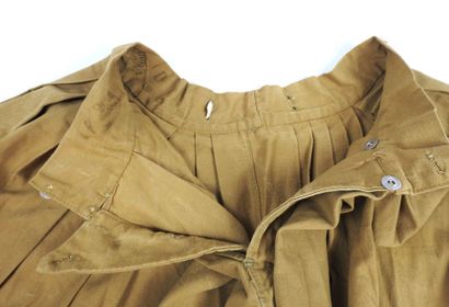 UNIFORMES. Tenue d'un Zouave ou d'un tirailleur...