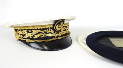 COIFFURES. Casquette d'administrateur colonial...