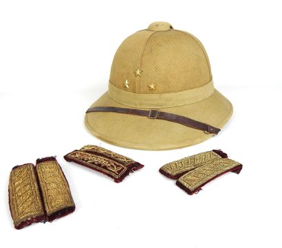 COIFFURES. Casque modèle 1931 de général...