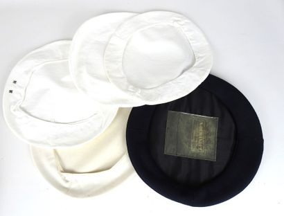 COIFFURES. Casquette d'administrateur colonial...