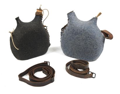 EQUIPEMENTS. Lot de 2 bidons individuels...