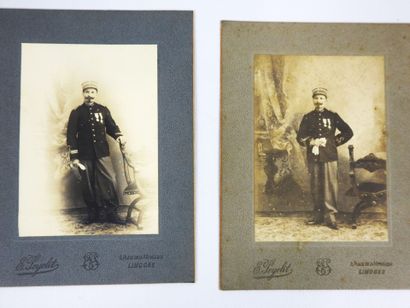 UNIFORMES. Ensemble de pièces d'uniformes...
