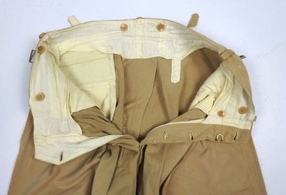 UNIFORMES. Pantalon flottard pour sous-officier...