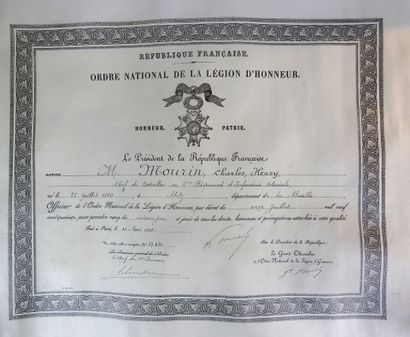 DOCUMENTS. Brevets d'officier et de commandeur...