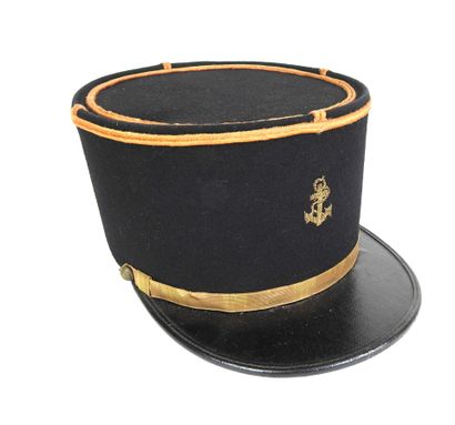 COIFFURES. Képi de sous-officier des troupes...
