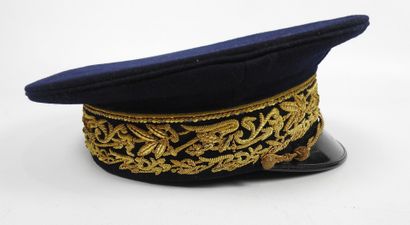 UNIFORMES. Tenue d'administrateur des services...