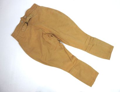 UNIFORMES. Pantalon-culotte modèle 1915/27...