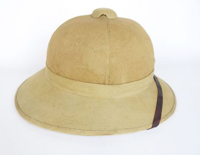 COIFFURES. Casque modèle 1931 de général...
