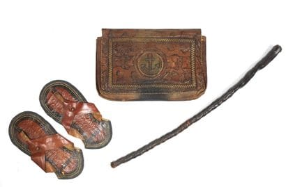 EQUIPEMENTS. Porte-documents de fabrication...