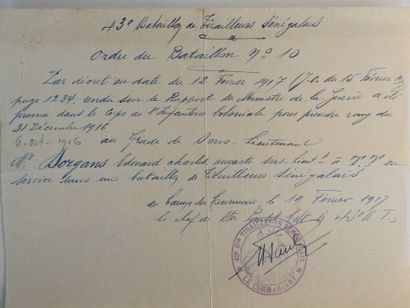 DOCUMENTS. Ensemble de citations et de diplômes...