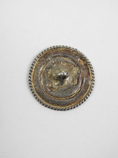 Silver VENERIE BUTTON horse head left. O....