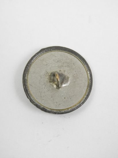 LOUIS XVI. O. dress button (ref. Léon Labbé)....