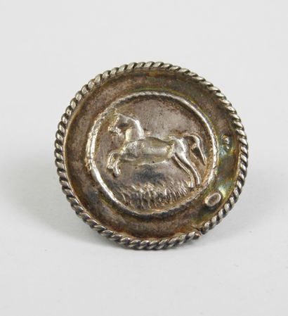 Silver VENERIE BUTTON horse head left. O....