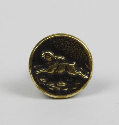 Comte d'ONSEMBRAY's crew. o. vest button....