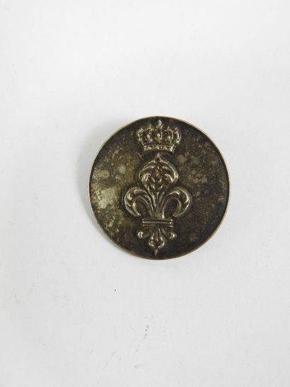 VENERIE of Louis XVIII. O. Dress button....