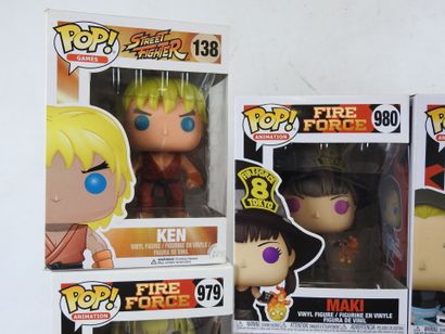 FUNKO POP : 13 figurines de collections de...