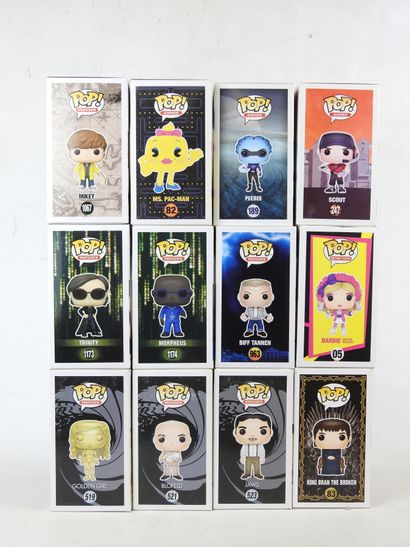 FUNKO POP : 12 figurines de collection de...