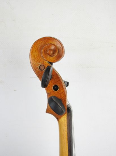 VIOLON d'enfant. Etiquette apocryphe Antonno...