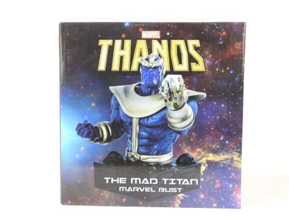MARVEL : 3 figurines de collection :
- Thanos...