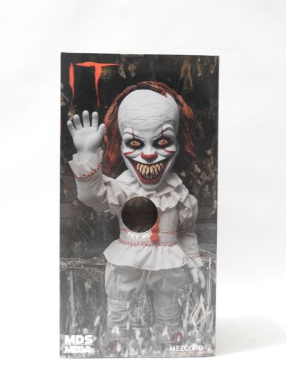 HORROR : 2 figurines de collection :
- IT....