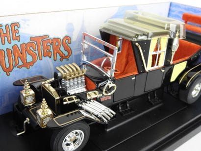ERTL Munsters Koach de la série télé Munsters...