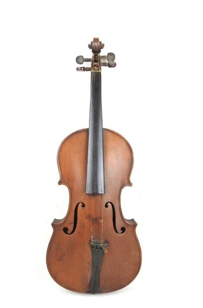 VIOLON d'étude, étiquette apocryphe Stradivarius....