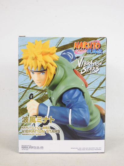 NARUTO : 2 figurines de collection polychromes...