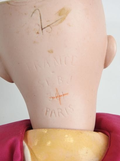 SFBJ -France : Poupée tête en porcelaine,...