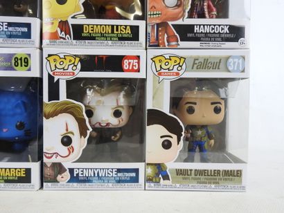 FUNKO POP : 12 figurines de collection de...