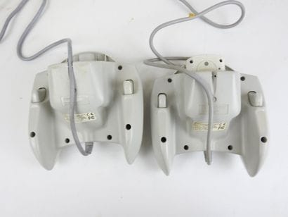 SEGA - DREAMCAST : Console modèle HKT 3030...