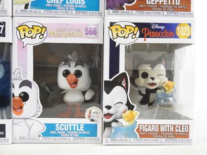 FUNKO POP : 11 figurines de collection DISNEY...