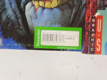COMICS : 3 comics et un roman :
- Hors du...