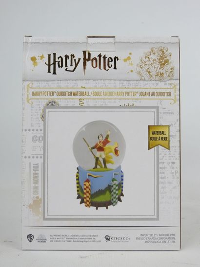HARRY POTTER : 3 objets de collection :
-...