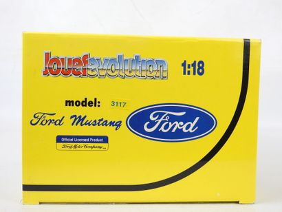 JOUEF Ford Mustang coupé, bleu foncé. 1/18...