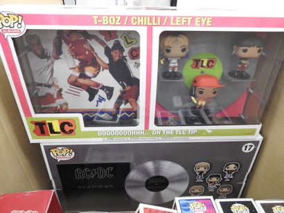 FUNKO POP : 18 figurines de collection de...