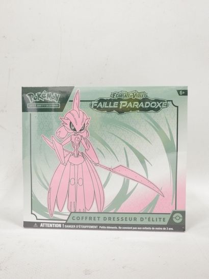 POKEMON : 3 coffrets de cartes à jouer et...