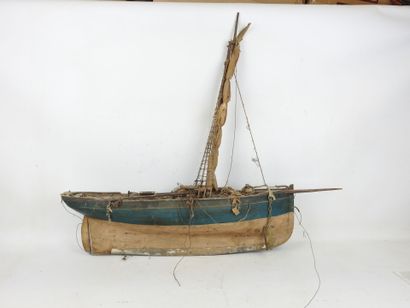 MAQUETTE of sailboat in partially blue painted...