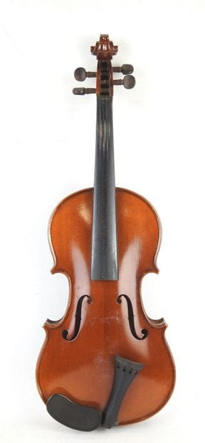 VIOLON 1/2. Etiquette 