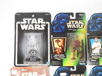 STAR WARS: 10 KENNER, HASBRO and 2 toothbrush...
