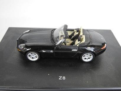 KYOSHO : Mini Cooper convertible rouge. Echelle...
