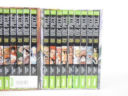 MANGA : ONE PIECE. Tomes 1 à 32 en trois...