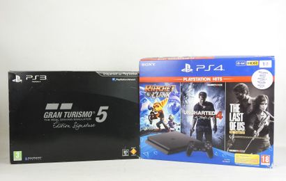 PLAYSTATION : Coffret PS4 avec console, manette...
