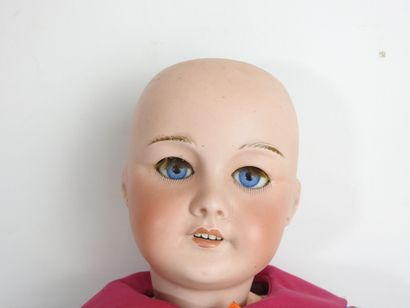 SFBJ -France : Poupée tête en porcelaine,...