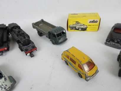 DINKY TOYS - SOLIDO - JOUEF - MECCANO : 9...