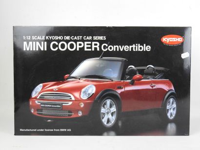 KYOSHO : Mini Cooper convertible rouge. Echelle...