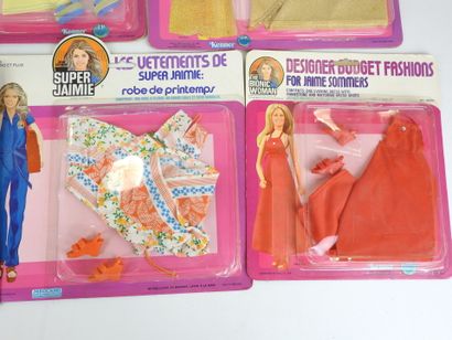 KENNER : The Bionic Woman et Fembot avec...