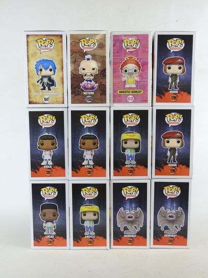 FUNKO POP : 12 figurines de collection de...