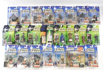 STAR WARS : Lot de 23 figurines de collection...