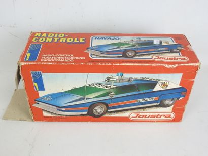 JOUSTRA: Navajo blue police car, Monocanal...