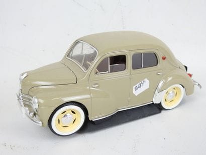 SOLIDO : C Renault grise. 1997 Echelle 1/18....